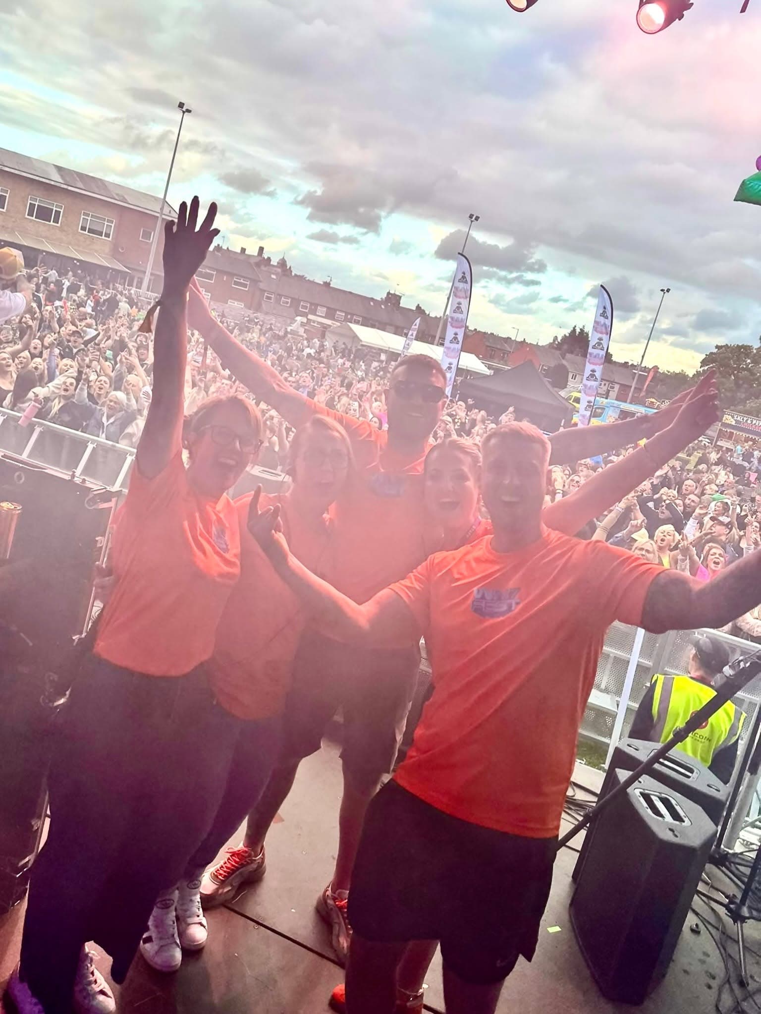 Live music and crowds at WN7 FEST, Leigh Miners Welfare
