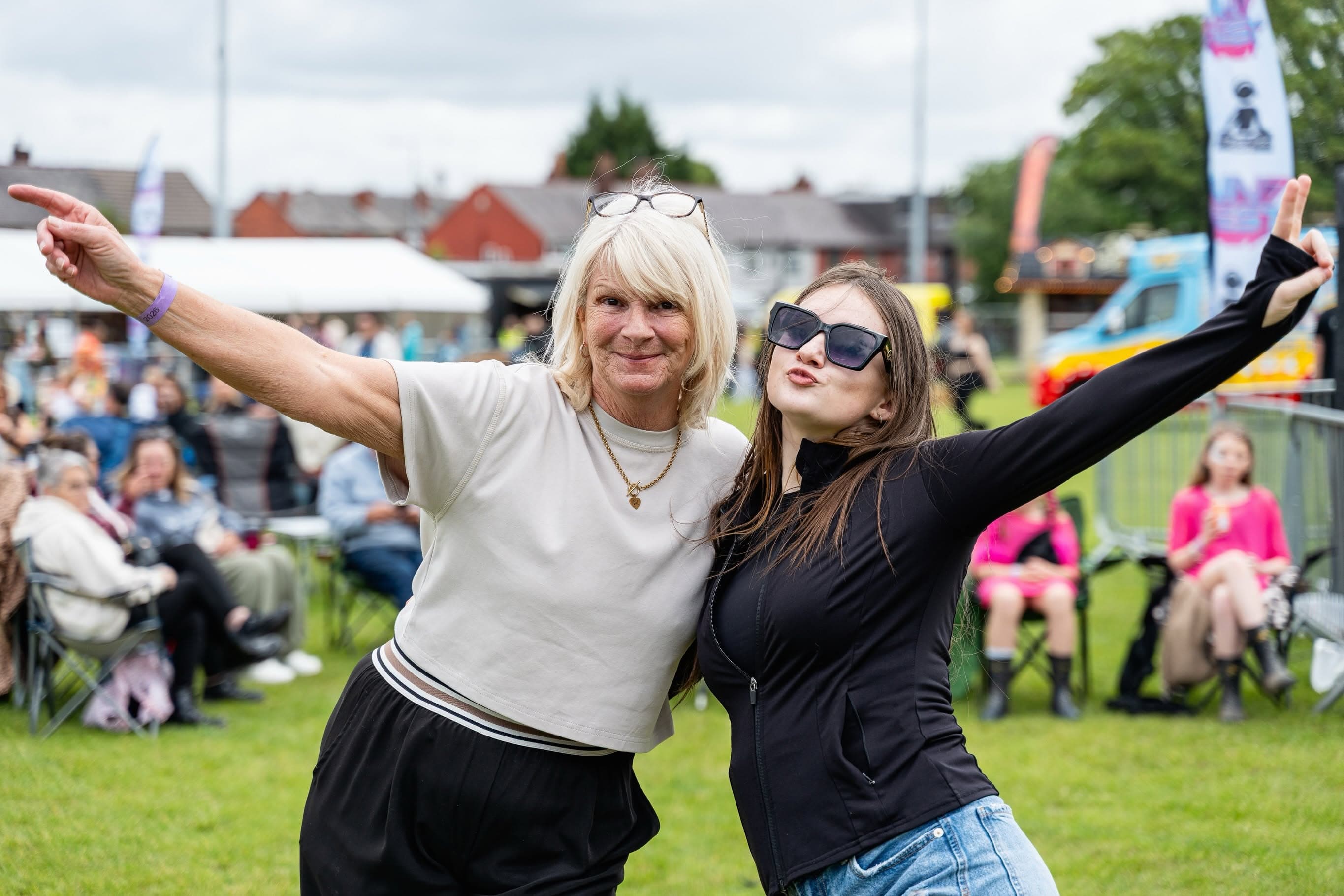 Live music and crowds at WN7 FEST, Leigh Miners Welfare